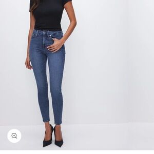 GOOD AMERICAN good legs crop skinny jeans